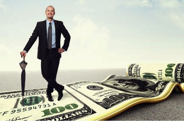 Е-мое-декларации: на руках украинских чиновников - два годовых оборонных бюджета страны