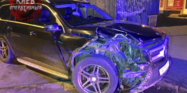 Сын нардепа устроил пьяные гонки по Киеву