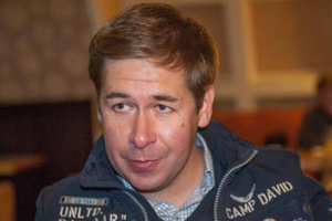 Фейгин выложил в сеть компромат на "кремлевского грантоеда" Новикова