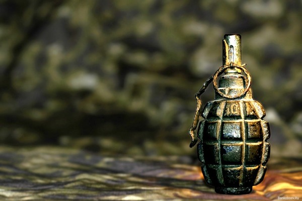 У сміттєвому контейнері черкащанин знайшов гранату