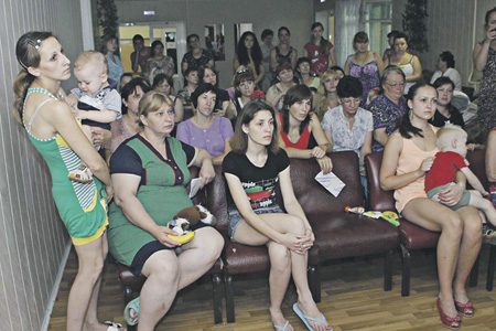 Беженцы из Донбасса разочаровались в России и хотят домой — в Украину