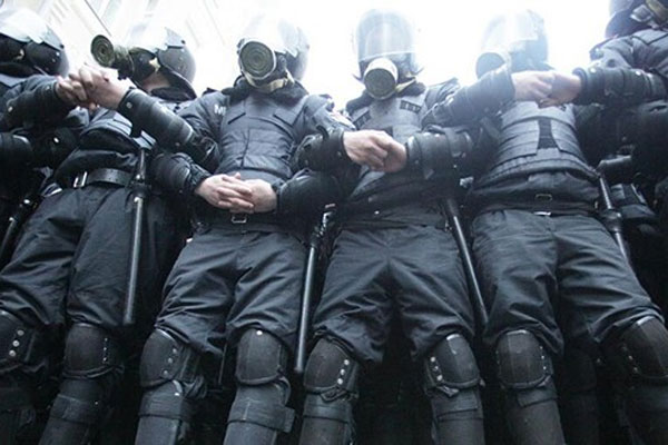 Суд выпустил подозреваемого в убийствах на Майдане "беркутовца"