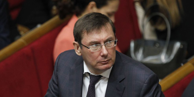 Новинский заставил Луценко свирепствовать на заседании комитета Рады (ВИДЕО)