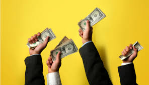 СТОРОЖУК ПОДМАХНУЛ ПРИКАЗ ОБ ОЧЕРЕДНОМ ПРЕМИРОВАНИИ ВЕРХУШКИ САП