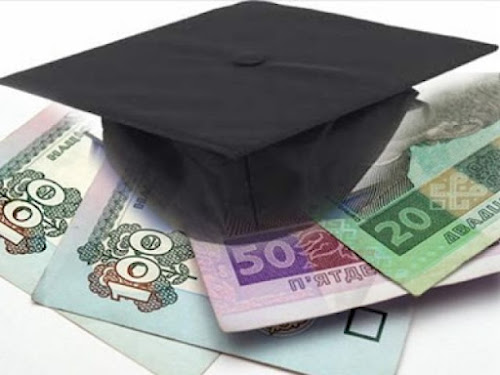 Малоимущим студентам в 2017 году повысят стипендии до прожиточного минимума