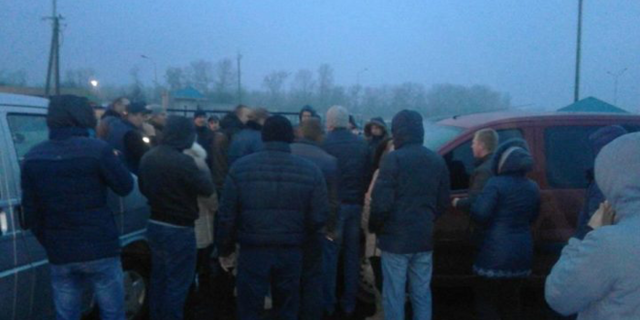 На Закарпатье митингующие блокировали КПП «Тиса»