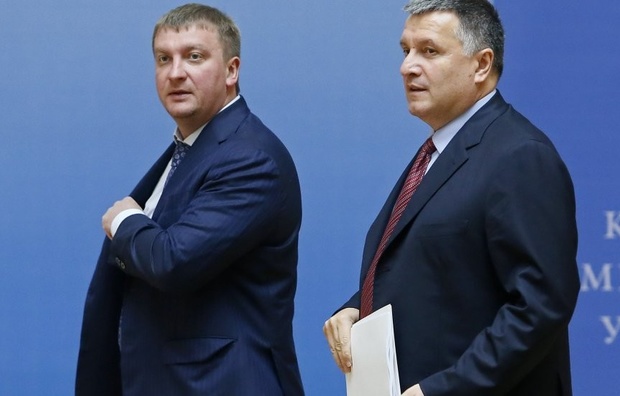 Міністр Аваков за 1 млрд купить шикарні джипи у партнера міністра Петренка