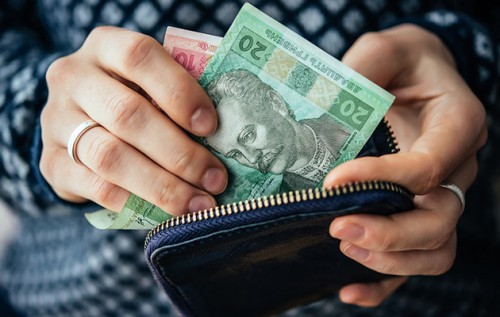 Рост «минималки»: как новые зарплаты скажутся на бизнесе. ИНФОГРАФИКА