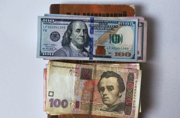 Гривна укрепляется всем врагам назло: свежий курс от НБУ