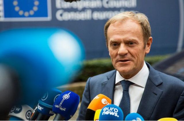 Туск выступил на украинском языке: Мы вас не оставим