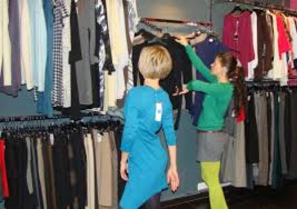 Украинцы перешли на секонд-хенд, - Баленко