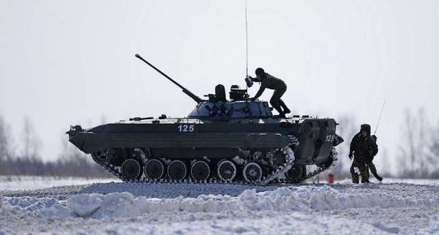 Вблизи Мариуполя боевики ударили из БМП и крупных минометов