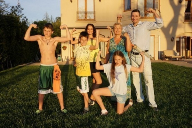 Виталий Кличко не указал в декларации недвижимость в США и Германии