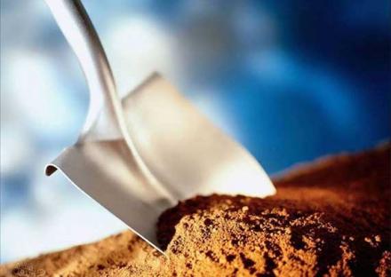 Семью предпринимателей ограбили под угрозой погребения