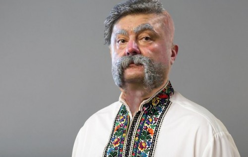 Украинское общество консолидировалось вокруг одетой в вышиванки клептократии - Касьянов