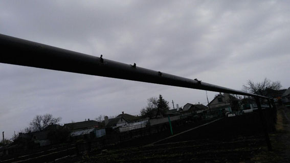 Внаслідок ворожого обстрілу на Луганщині був пошкоджений газопровід