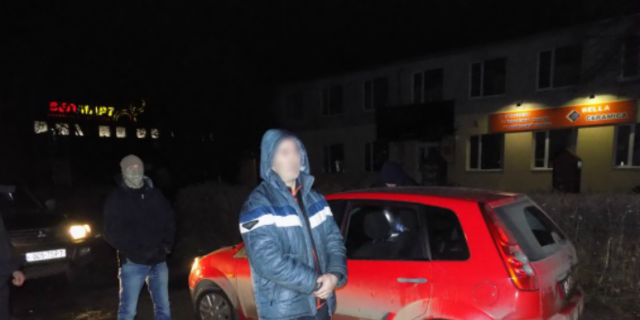На Закарпатье полиция разоблачила семейную пару наркоторговцев