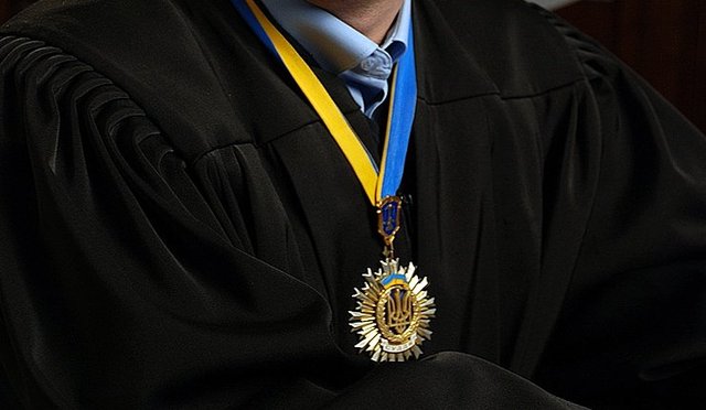 Харківська суддя мала два Porsche, один продала задешево