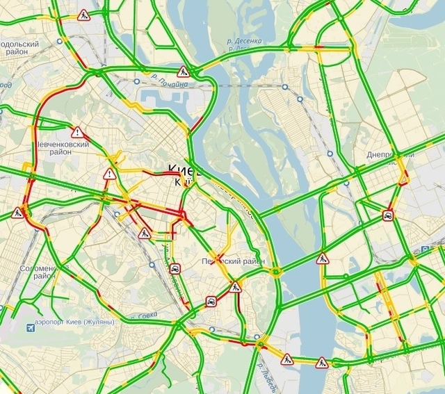 Дороги Киева "парализовали" 7-балльные пробки