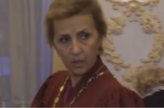 Судья ВСУ из-за е-декларации закатила истерику