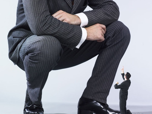 Почему полицейское государство убивает “средний класс” в Украине