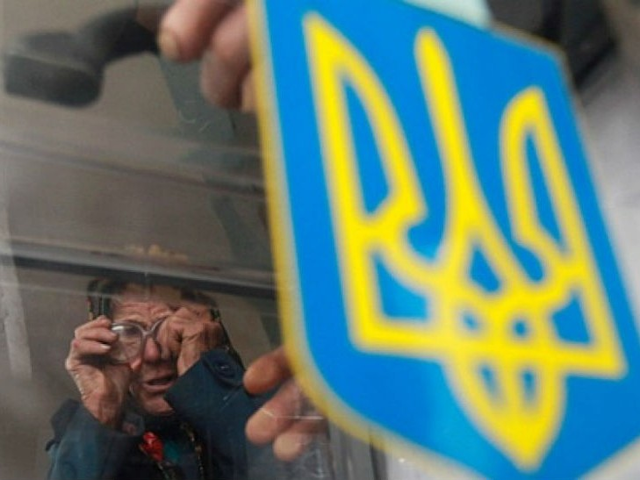 На Херсонщині у приміщенні виборчої комісії обвалилася стеля