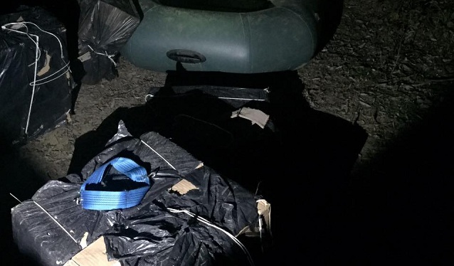 На Закарпатті прикордонники зі стріляниною зупинили контрабандистів