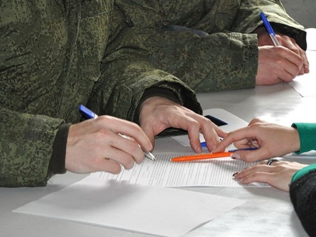 У західноукраїнській області десятки людей щодня просять взяти їх в ЗСУ