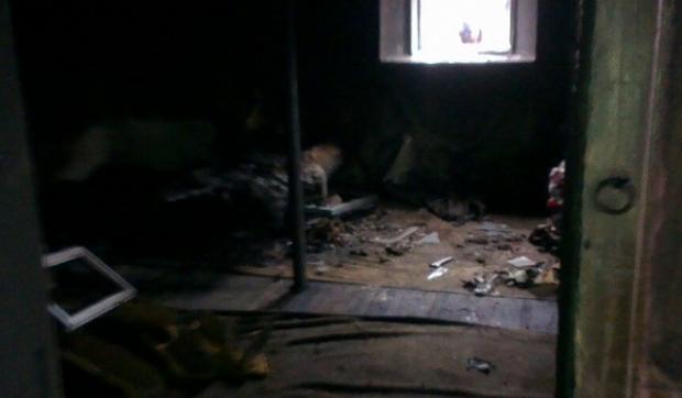 На Рівненщині у віддаленій хаті села живцем згоріли малі діти