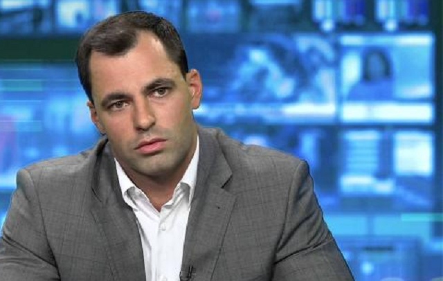 Колишній чиновник з "Укроборонпрому" часів Януковича критикує сучасні досягнення своїх українських колег