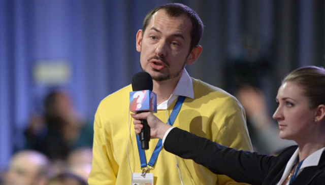 Журналист поздравил Украину с Новым годом с помощью российских фейков