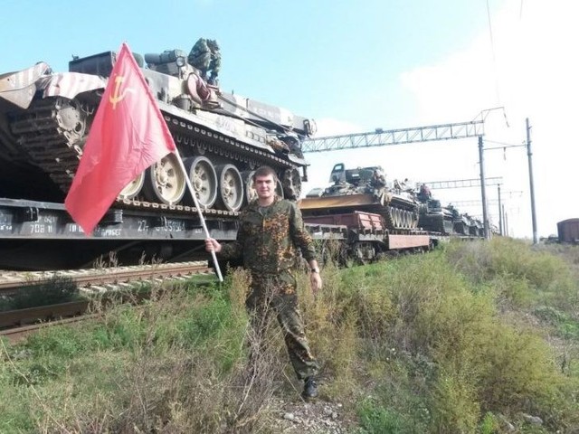 Волонтери знайшли двох путінських танкістів на Донбасі