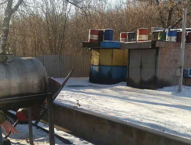 Налоговики ликвидировали нелегальную АЗС возле линии разграничения в Луганской области