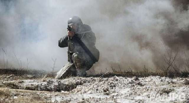 Боевики 52 раза обстреляли позиции ВСУ - штаб АТО