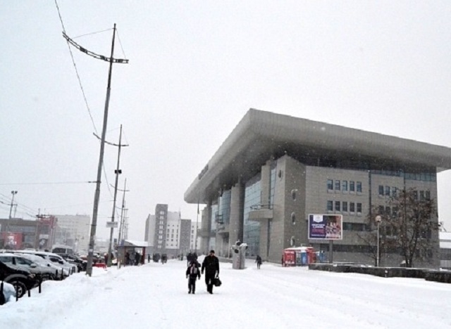 Коммунальщики провалили уборку снега в Киеве