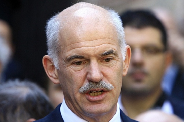 Экс-премьер Греции Папандреу ответит в суде за невыполненные предвыборные обещания