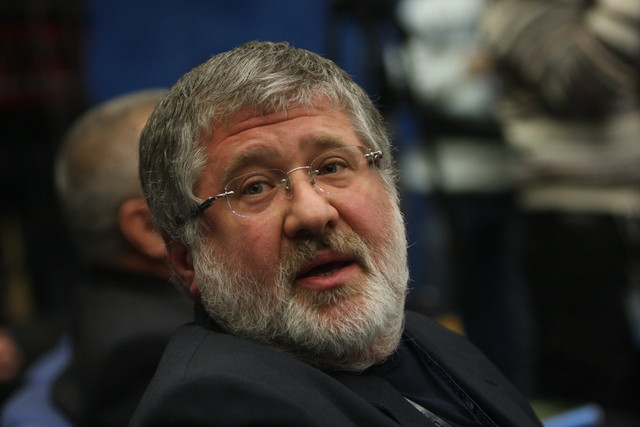 Коломойский развел Порошенко на миллиарды