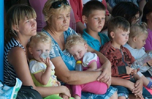 Уже не братья: Наивных беженцев Донбасса массово выгоняют из России
