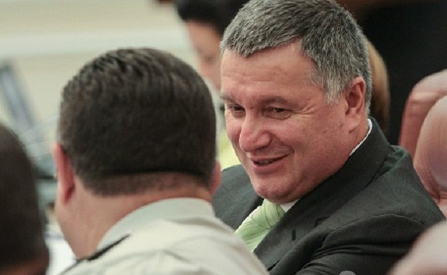 Красиво жить не запретишь: стало известно, где Аваков провел зимние праздники