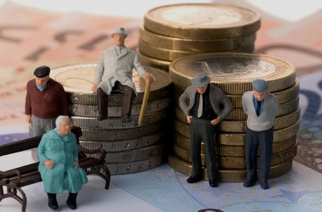 Дефіцит Пенсійного фонду: чи варто хвилюватися українцям