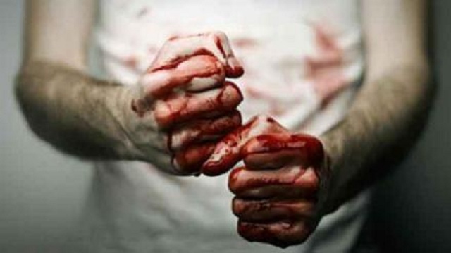 Маньяк увлекся вышивкой на лбу своей бывшей девушки