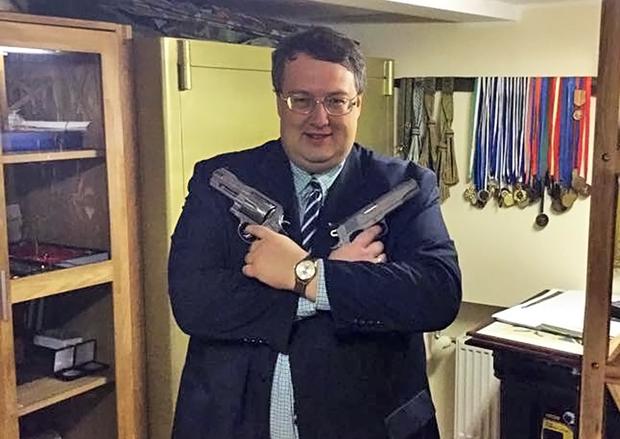 "Поистаскался убивец. Такое впечатление, что для ликвидации Геращенко наняли бомжа с перекрестка", – Ліза Богуцька