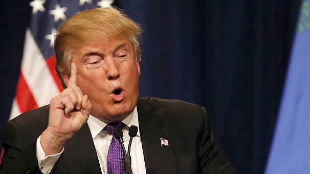 Трампа просят снести Статую Свободы