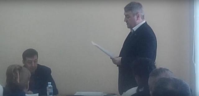 Торецк: на активистов предложили пожаловаться прокурору