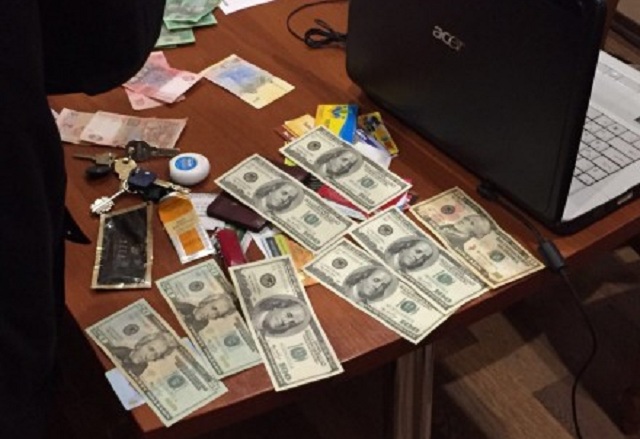 Заступника обласного прокурора Кіровоградщини затримали на хабарі