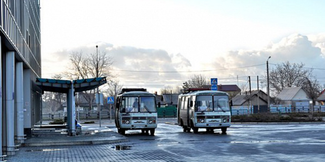 «ДНР» попросила у России гумпомощь в виде автотранспорта