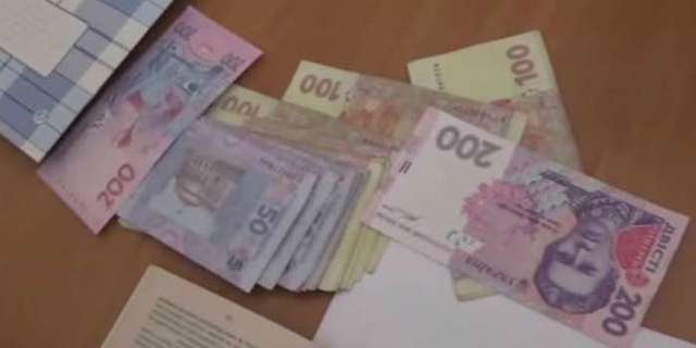 В Запорожье сотрудники СБУ поймали «на горячем» преподавателя-взяточника