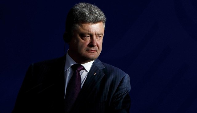 Нардеп рассказал, зачем Порошенко затеял референдум по НАТО