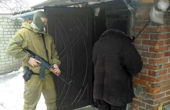 На Полтавщині затримали групу наркодилерів та лейтенанта поліції, який їх «кришував»