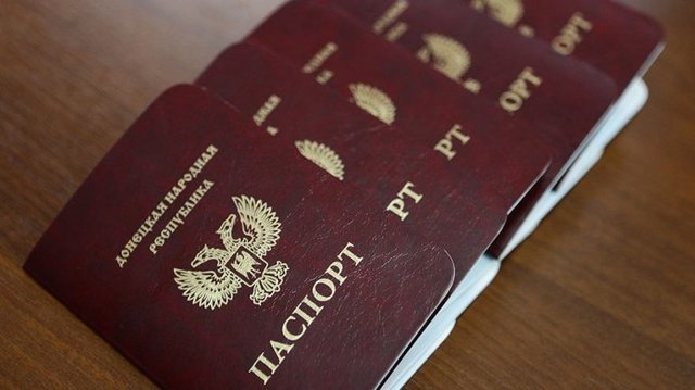 Россия не намерена признавать паспортов «Л/ДНР»